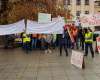 Zdjęcie aktualności Mieszkańcy Bracholina i Werkowa protestowali na wągrowieckim Rynku przeciwko budowie ferm kur