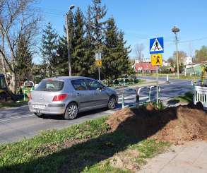 Zdjęcie aktualności W Marcinkowie w gminie Mogilno doświetlono przejście, z którego korzysta ją każdego dnia uczniowie miejscowej szkoły