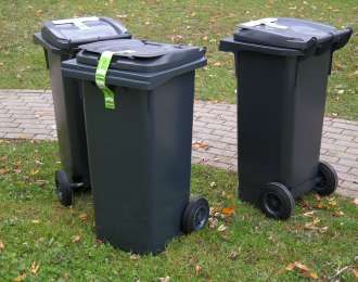 Zdjęcie aktualności Od nowego roku mieszkańcy Trzemeszna płacą więcej za wywóz śmieci